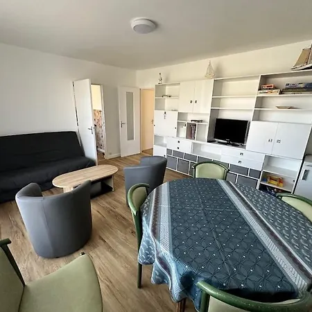 Plein Soleil, 2 Chambres, Balcon Et Vue