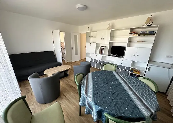 Plein Soleil, 2 Chambres, Balcon Et Vue